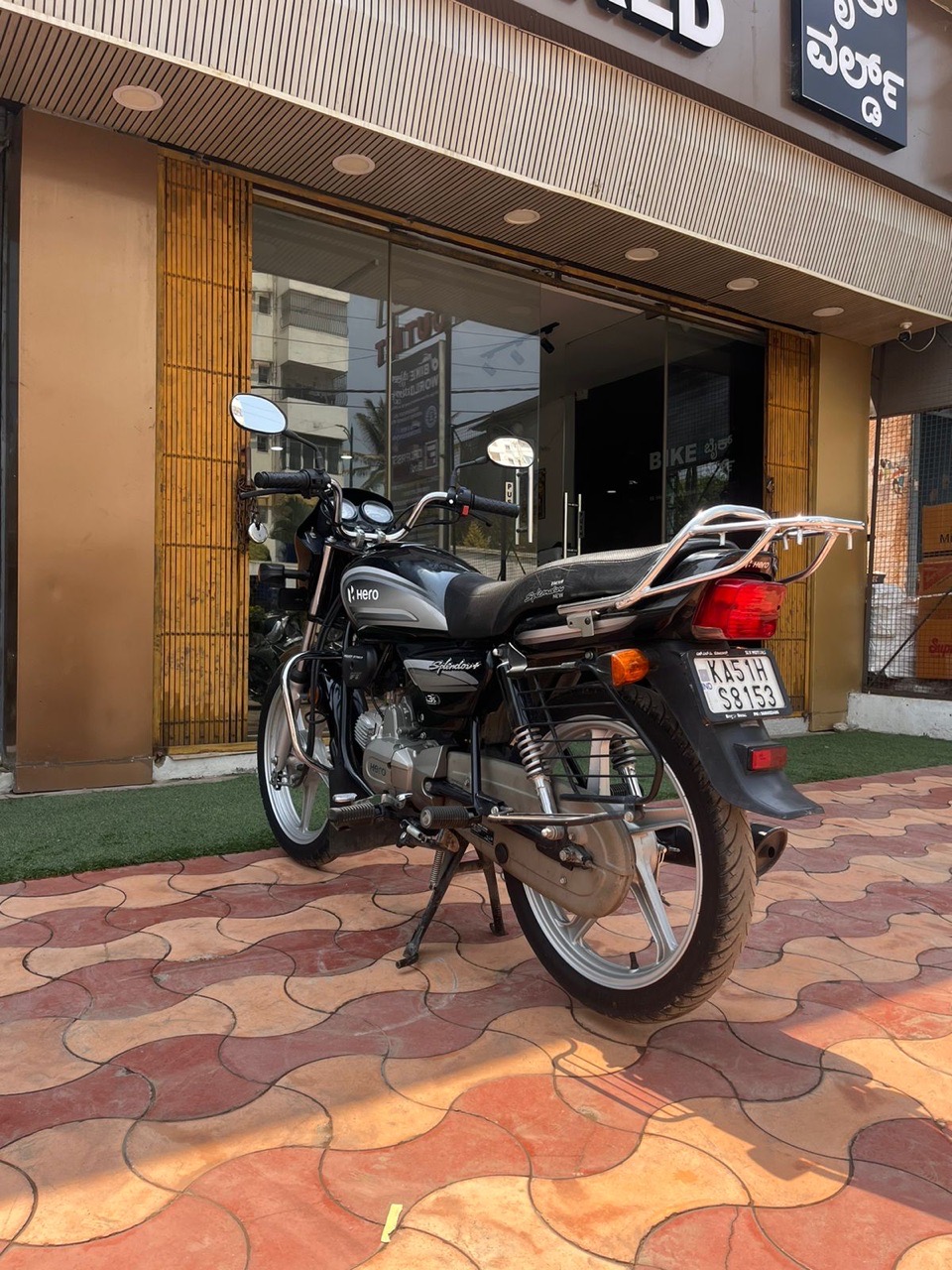 Hero Splendor Plus /2022 Model view 7
