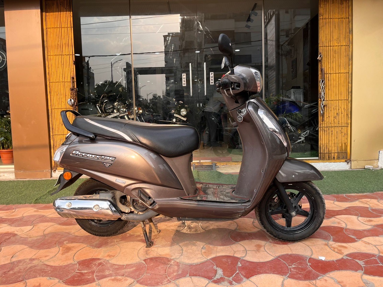 Suzuki ACCESS/2024 Model view 5