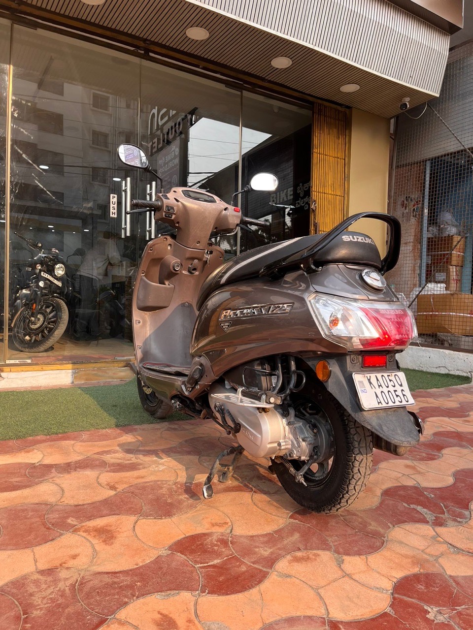 Suzuki ACCESS/2024 Model view 8
