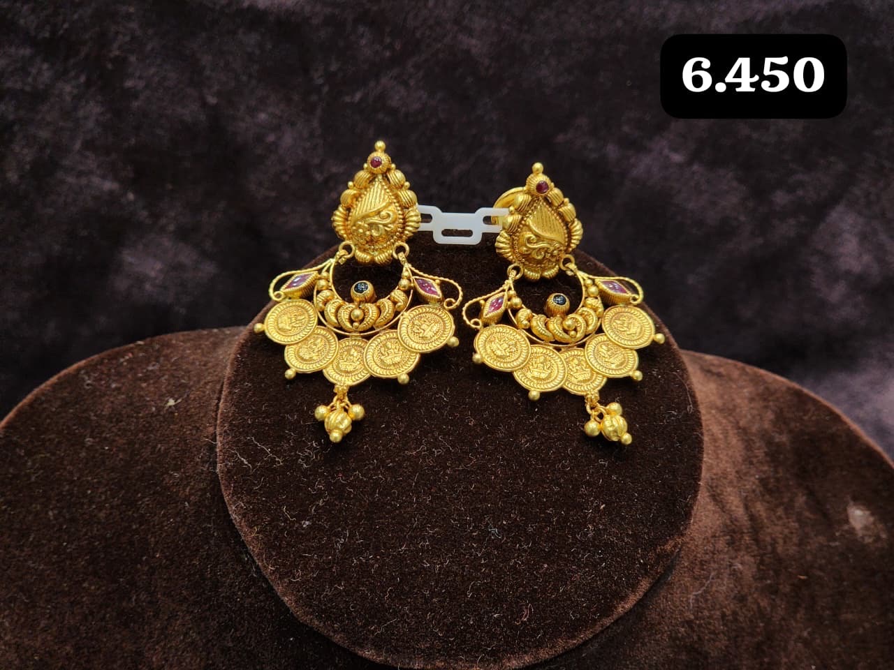 Traditional Gold Earri view 10