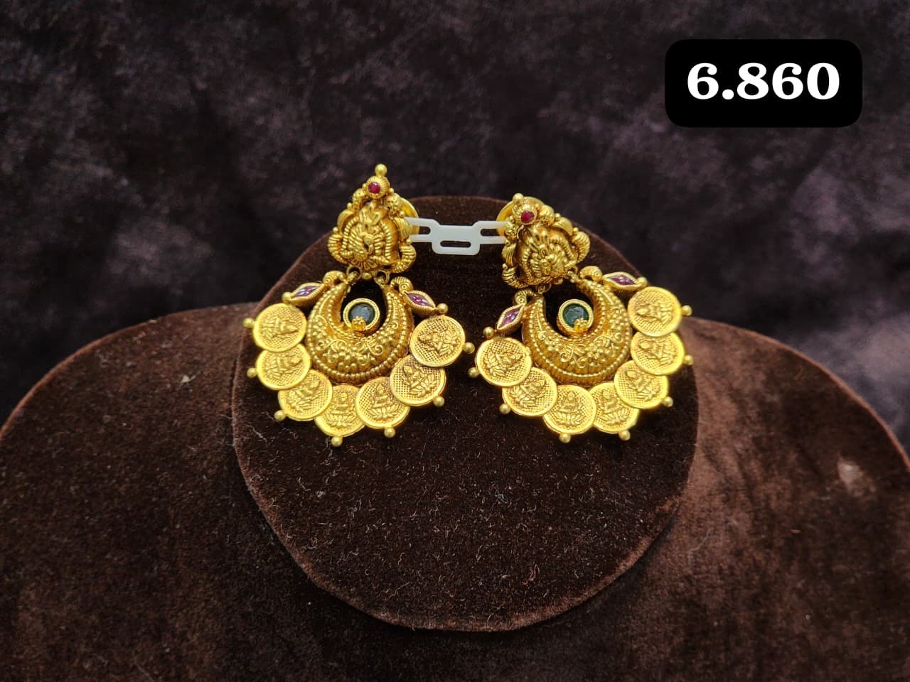 Traditional Gold Earri view 9