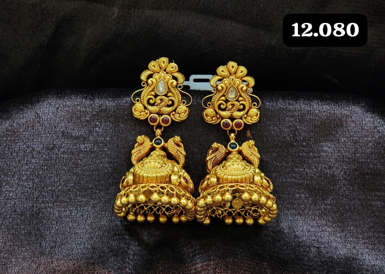 Traditional Gold Zhumka view 8