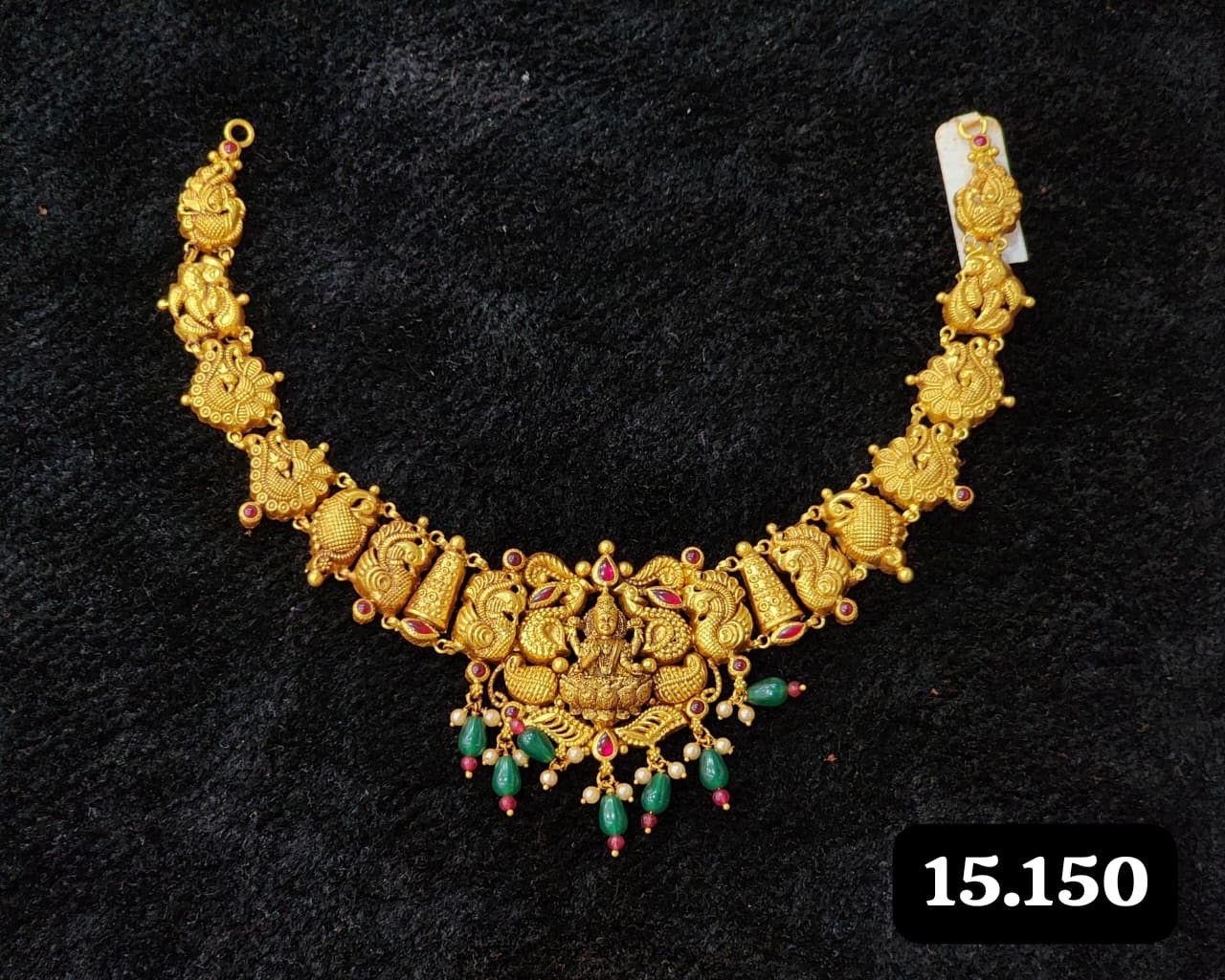 Traditiona Gold Necklace view 2