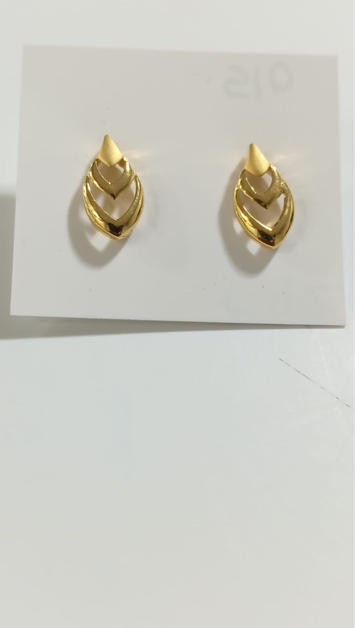 Gold Leaf Design Earrings view 2