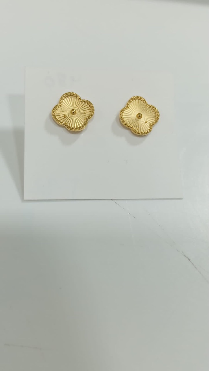 Gold Leaf Design Earrings view 4