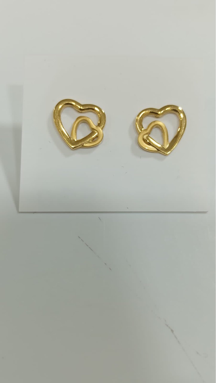 Leaf Design Earrings view 10