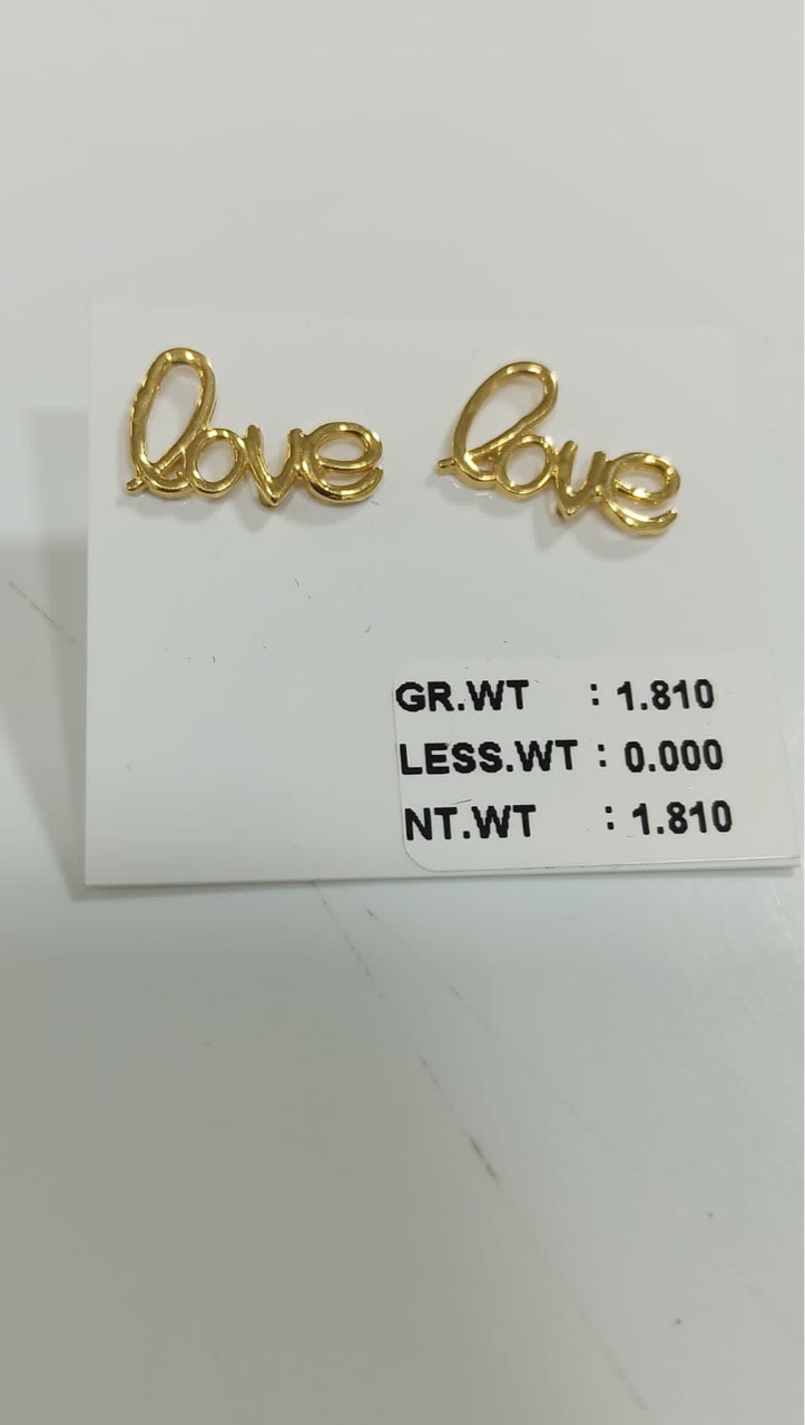 Leaf Design Earrings view 4