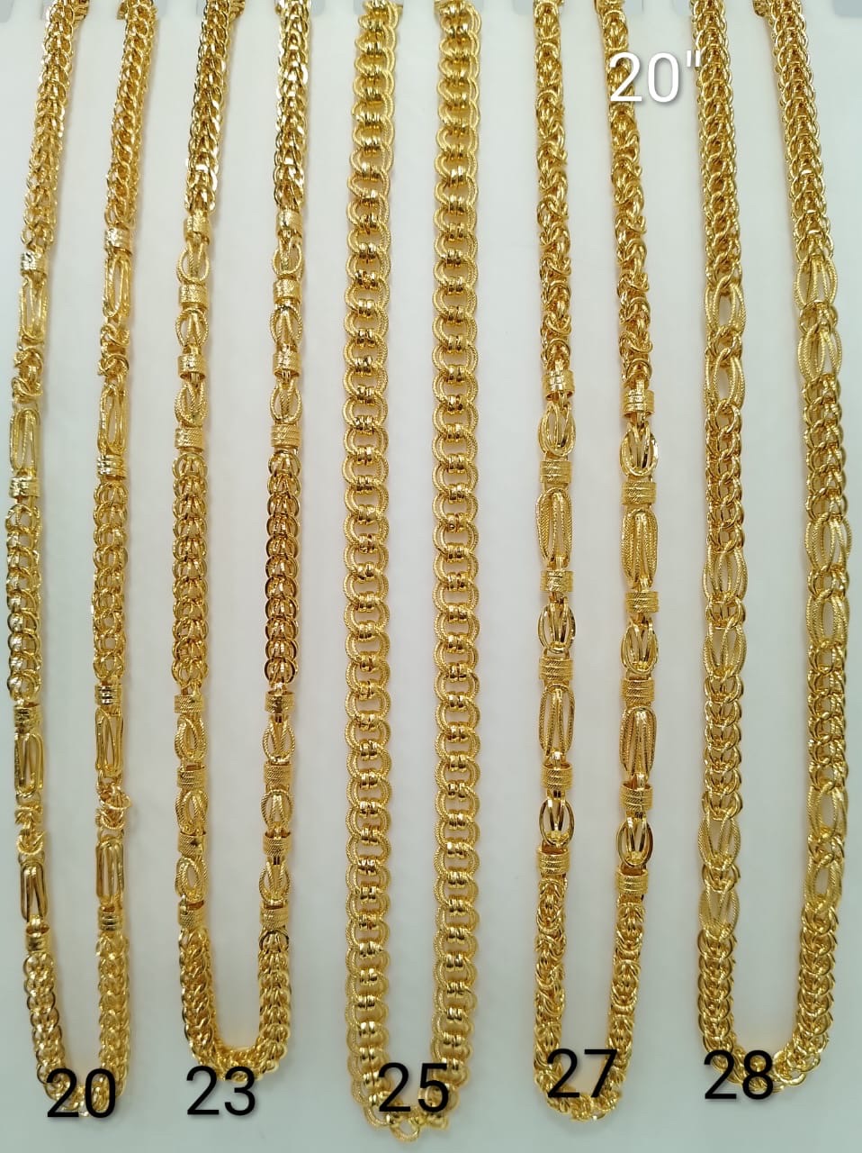 Hallow Gold Chain view 4