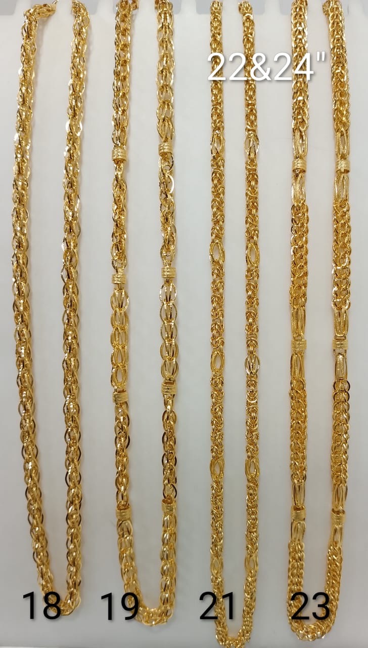 Hallow Gold Chain view 3