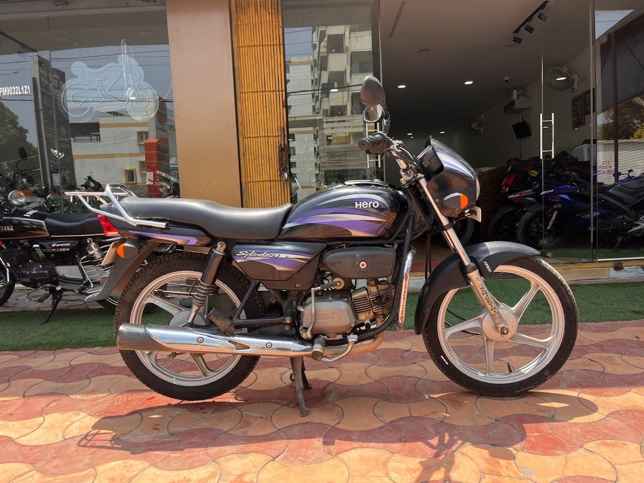 Hero  Splendor/ 2019 Model view 6