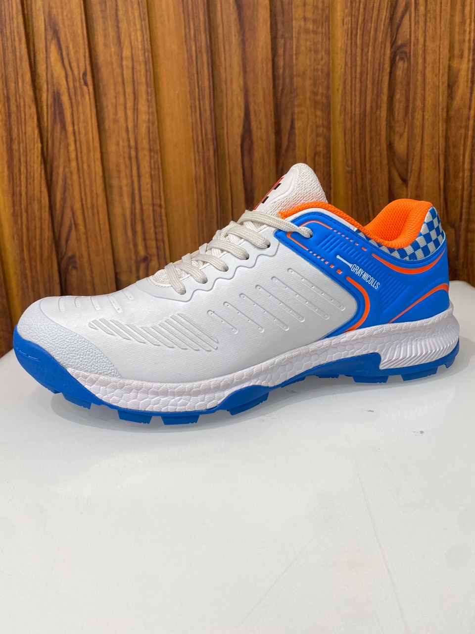 Cricket Shoes - Brand Name view 2