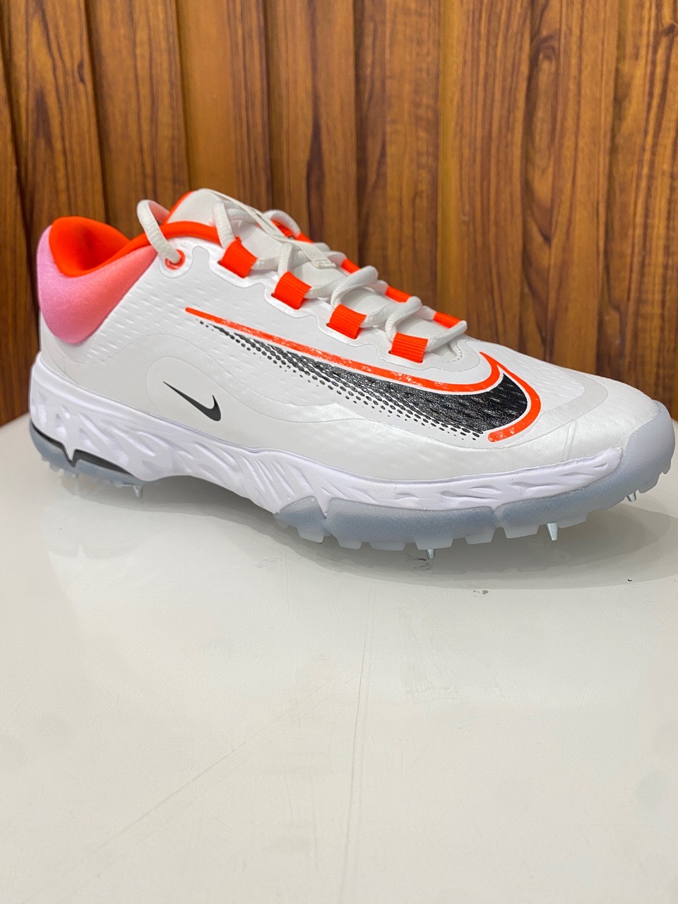 Nike Cricket Shoes view 3