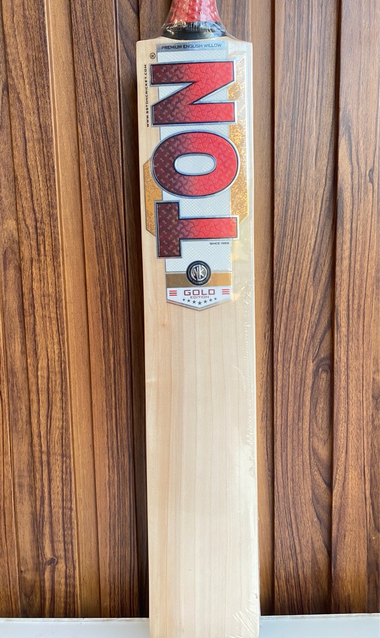 Gold Edition Cricket Bat view 2