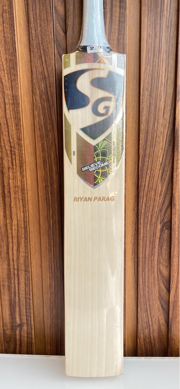 SG RIYAN PARAG Players Bat Grade A+ view 3