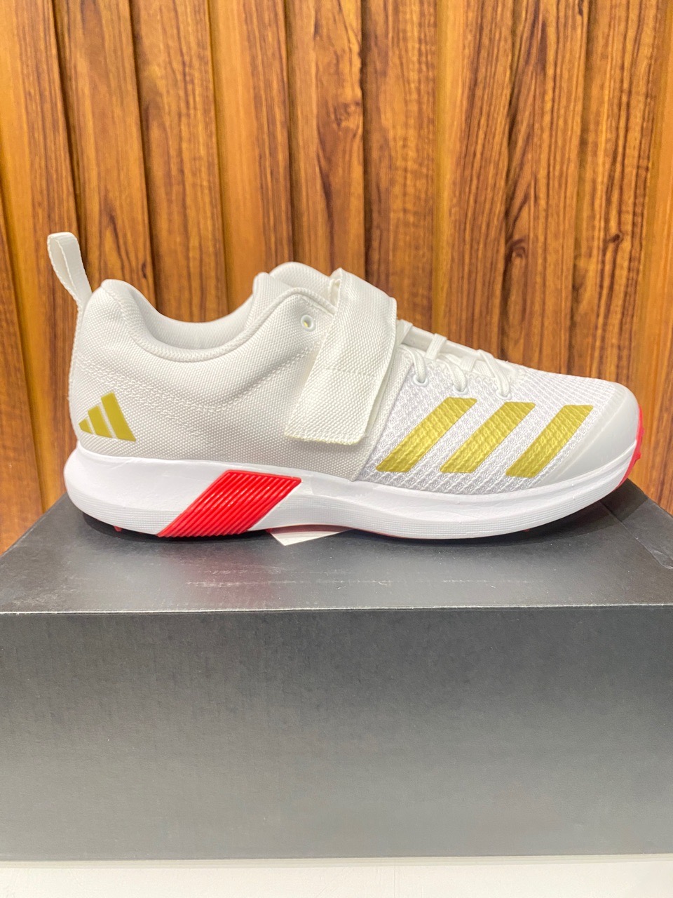 Adidas Adipower Vector 20 Cricket Shoes view 2