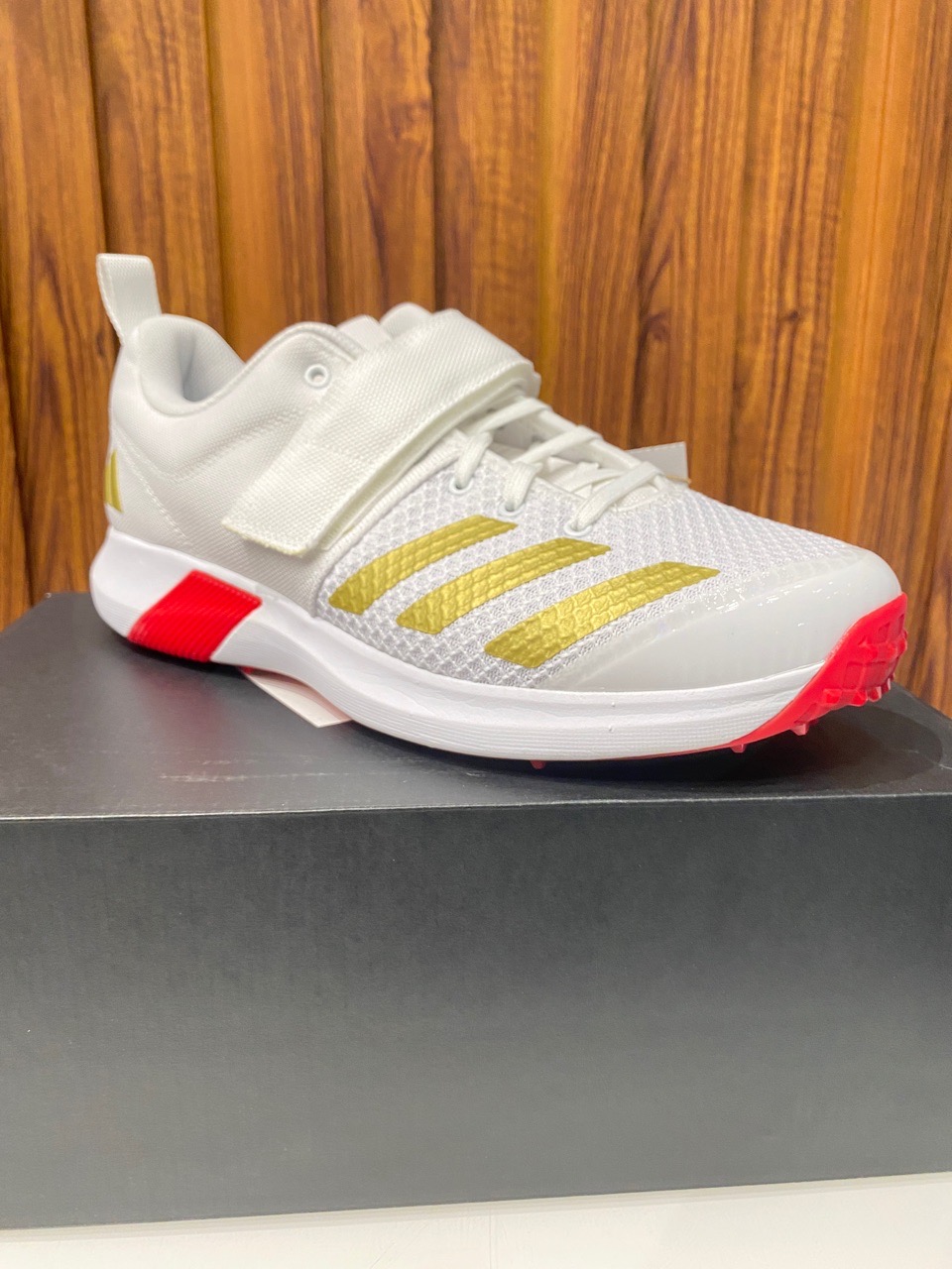 Adidas Adipower Vector 20 Cricket Shoes view 3
