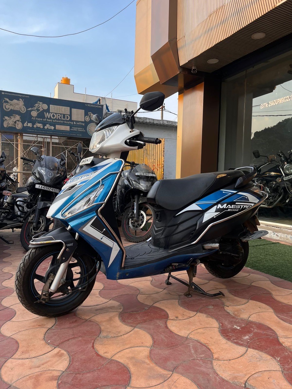 Hero Maestro Edge/2019 Model view 2