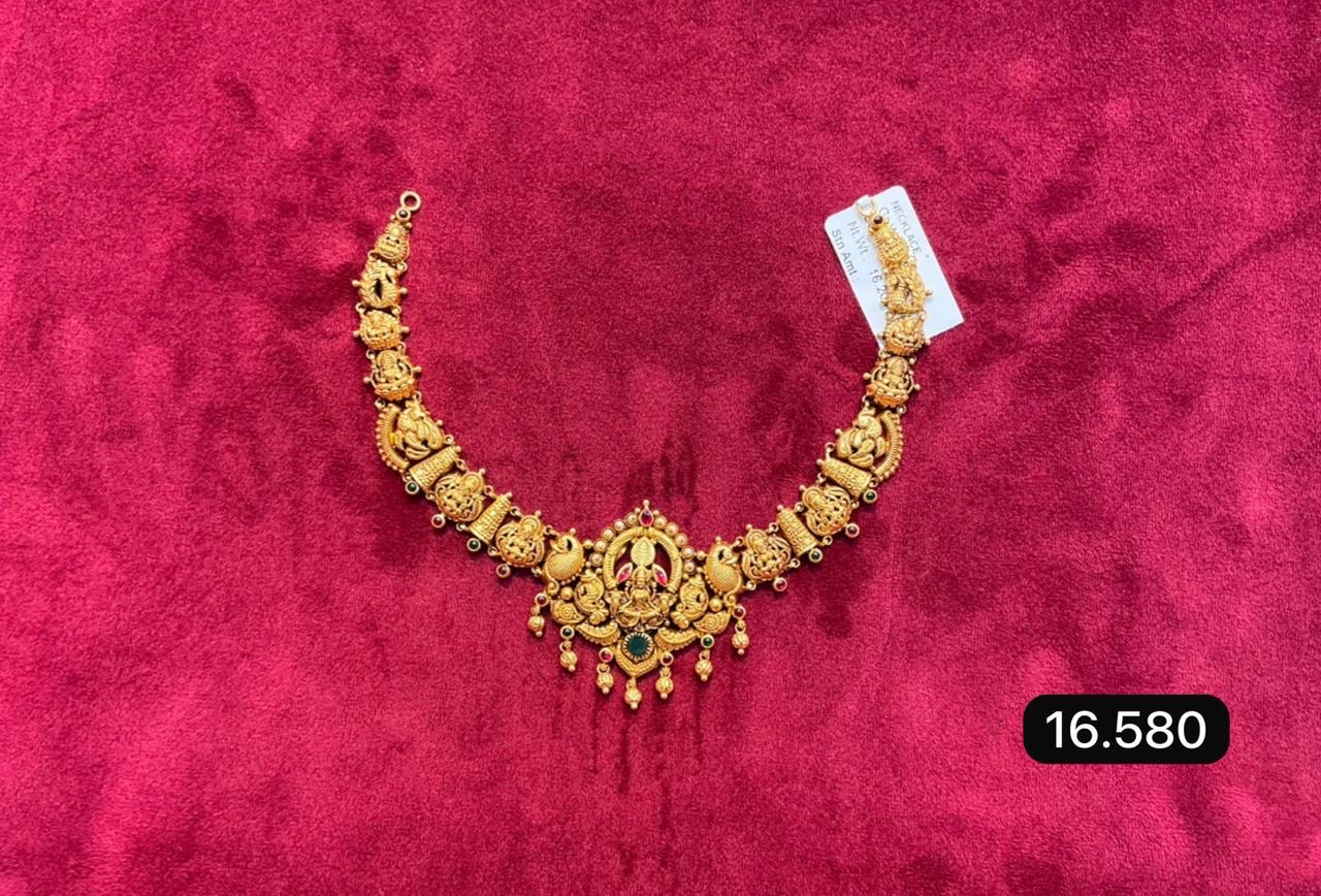 Traditional Necklace 15/05/26 view 3