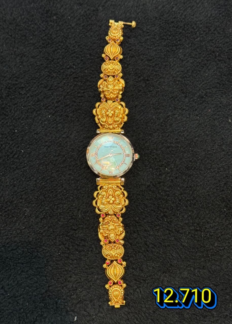 Gold Watch 15526 view 10