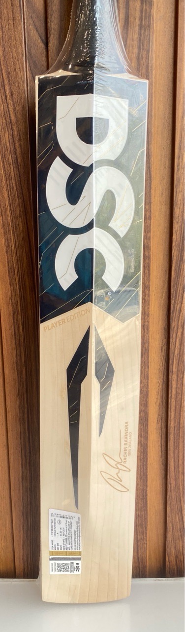 DSC Player Edition Bat view 3