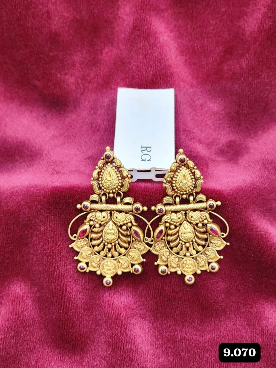 Traditional Gold Earrings 270526 view 3