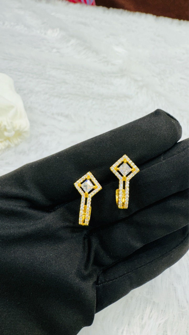 Elegant Gold-Plated Bali Style Earrings view 3