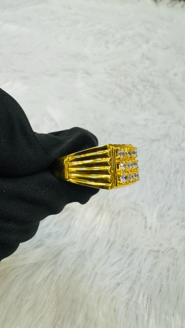 Golden Square Gem Ring view 3