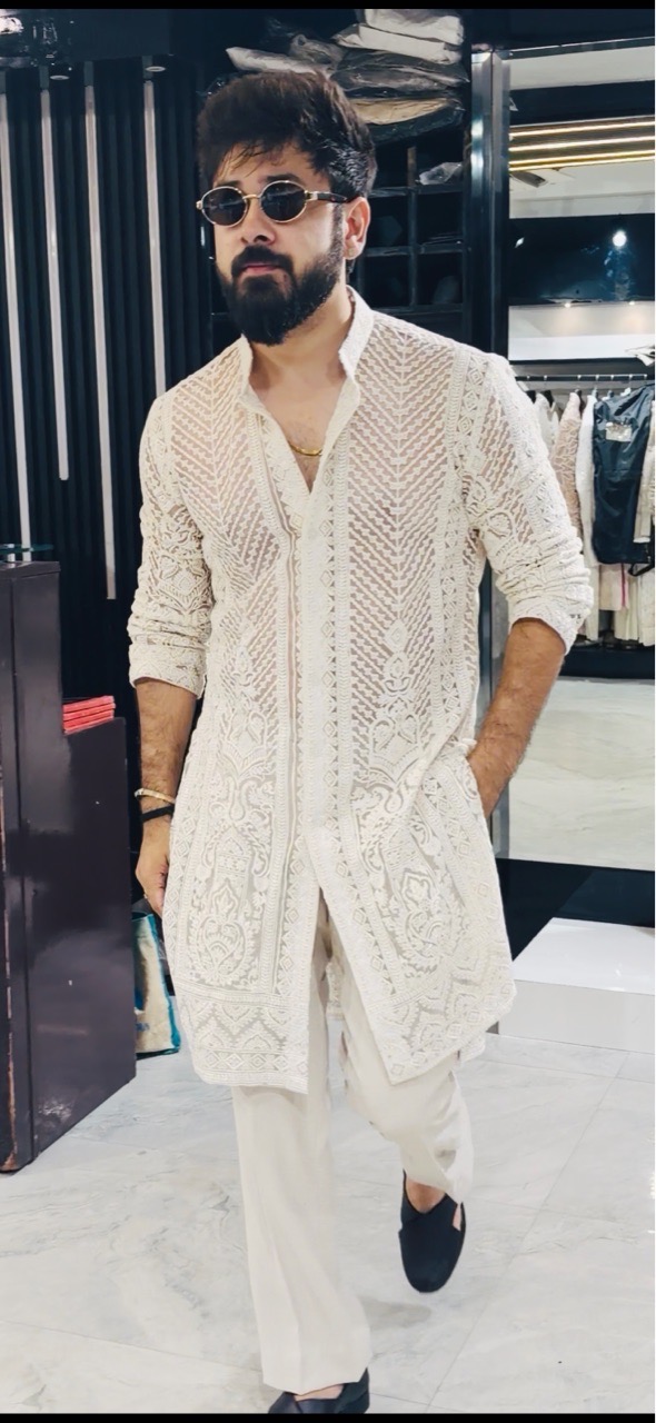 Transy Threadwork Kurta With Pant view 4