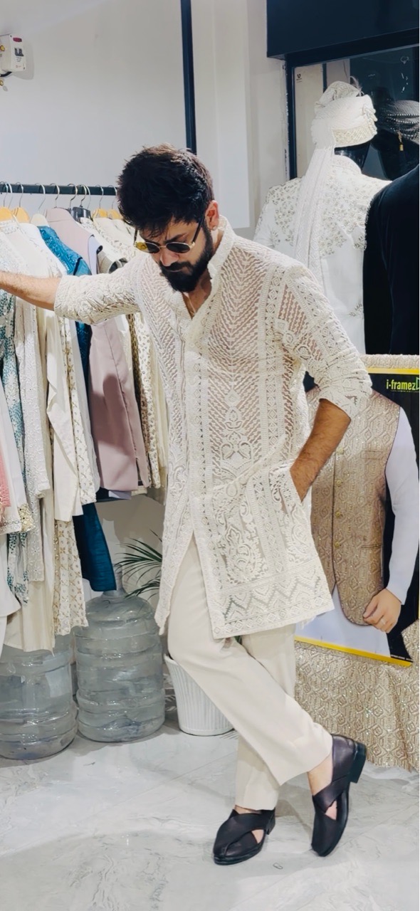 Transy Threadwork Kurta With Pant view 3