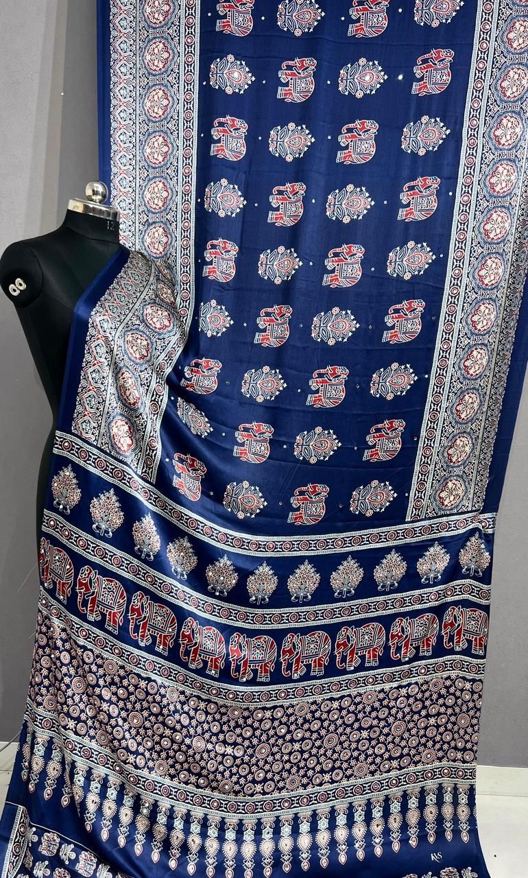 Ajrakh Print Saree view 4