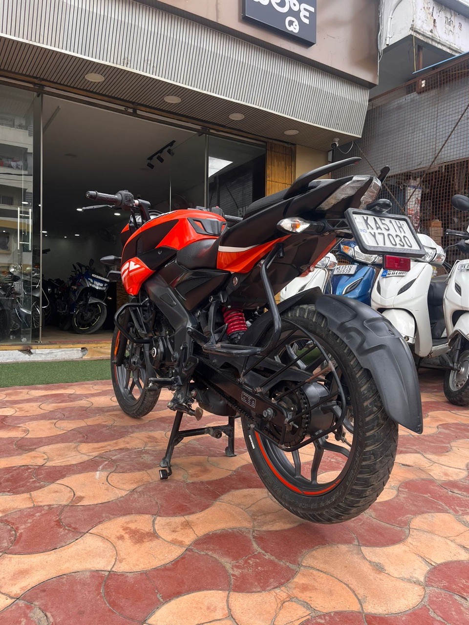 Bajaj Pulsar Ns 125/ 2023 Model view 6