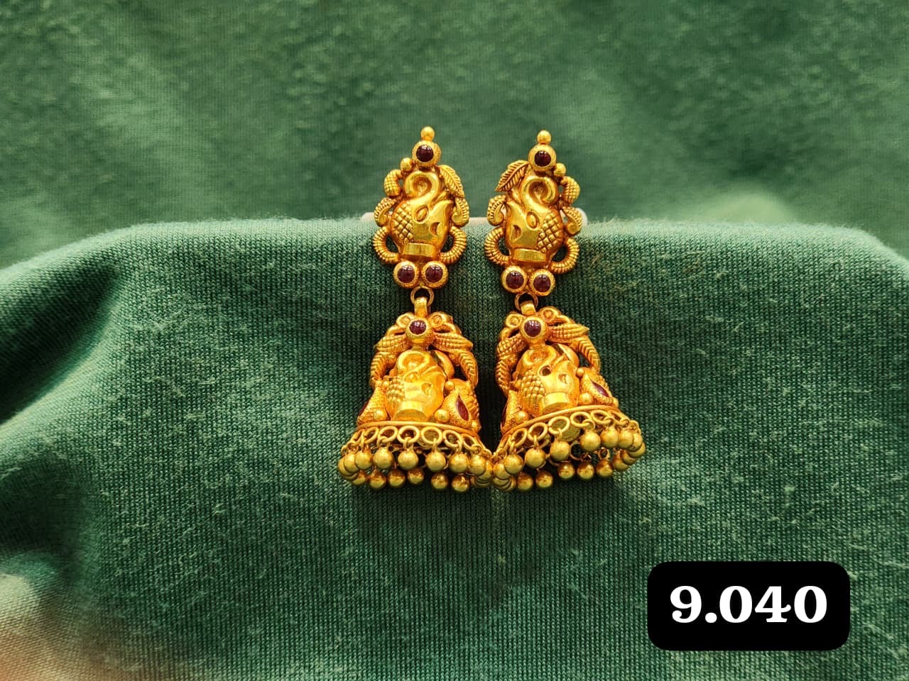 Traditional Gold Zhumka 150626 view 4