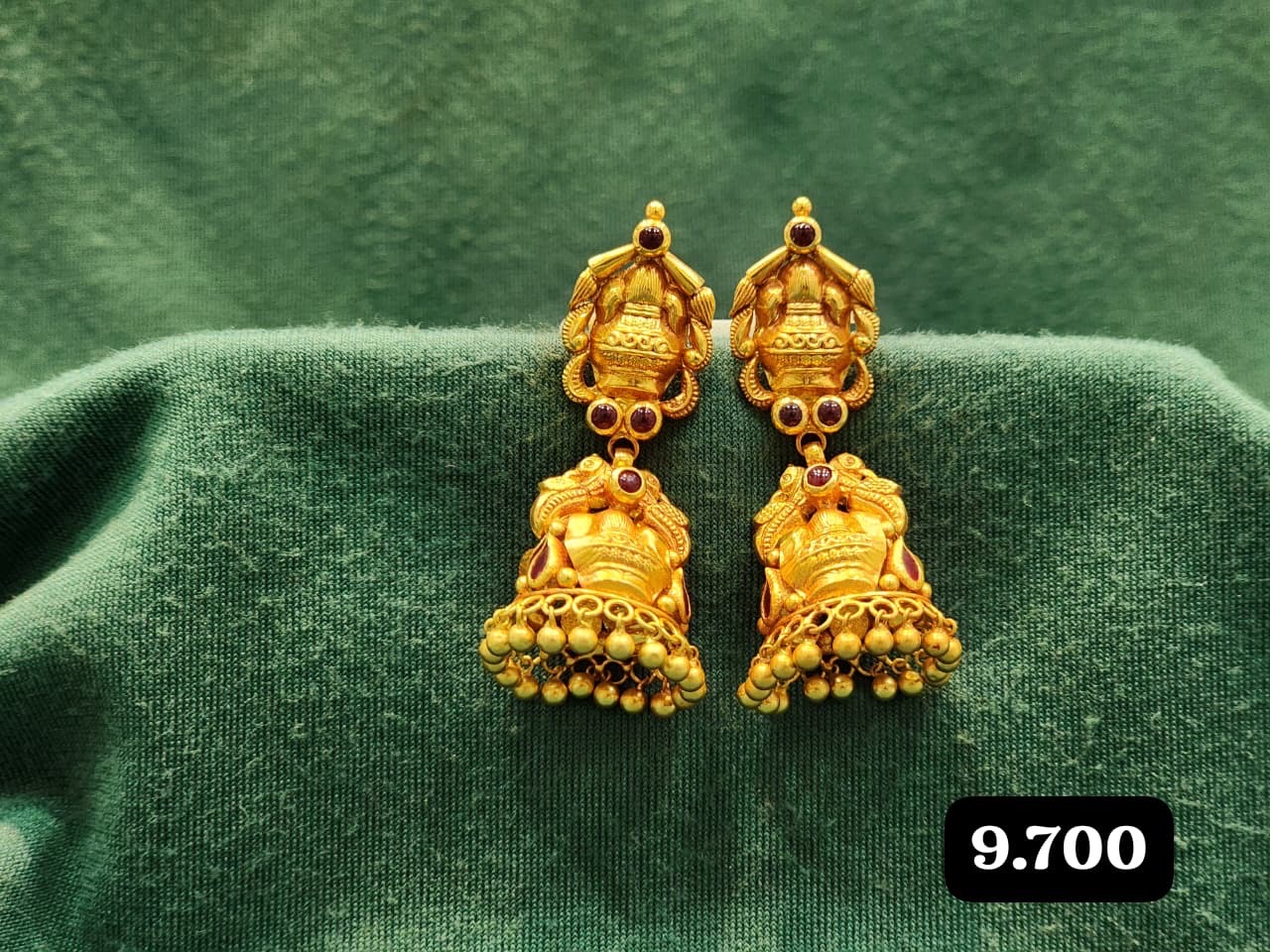 Traditional Gold Zhumka 150626 view 5