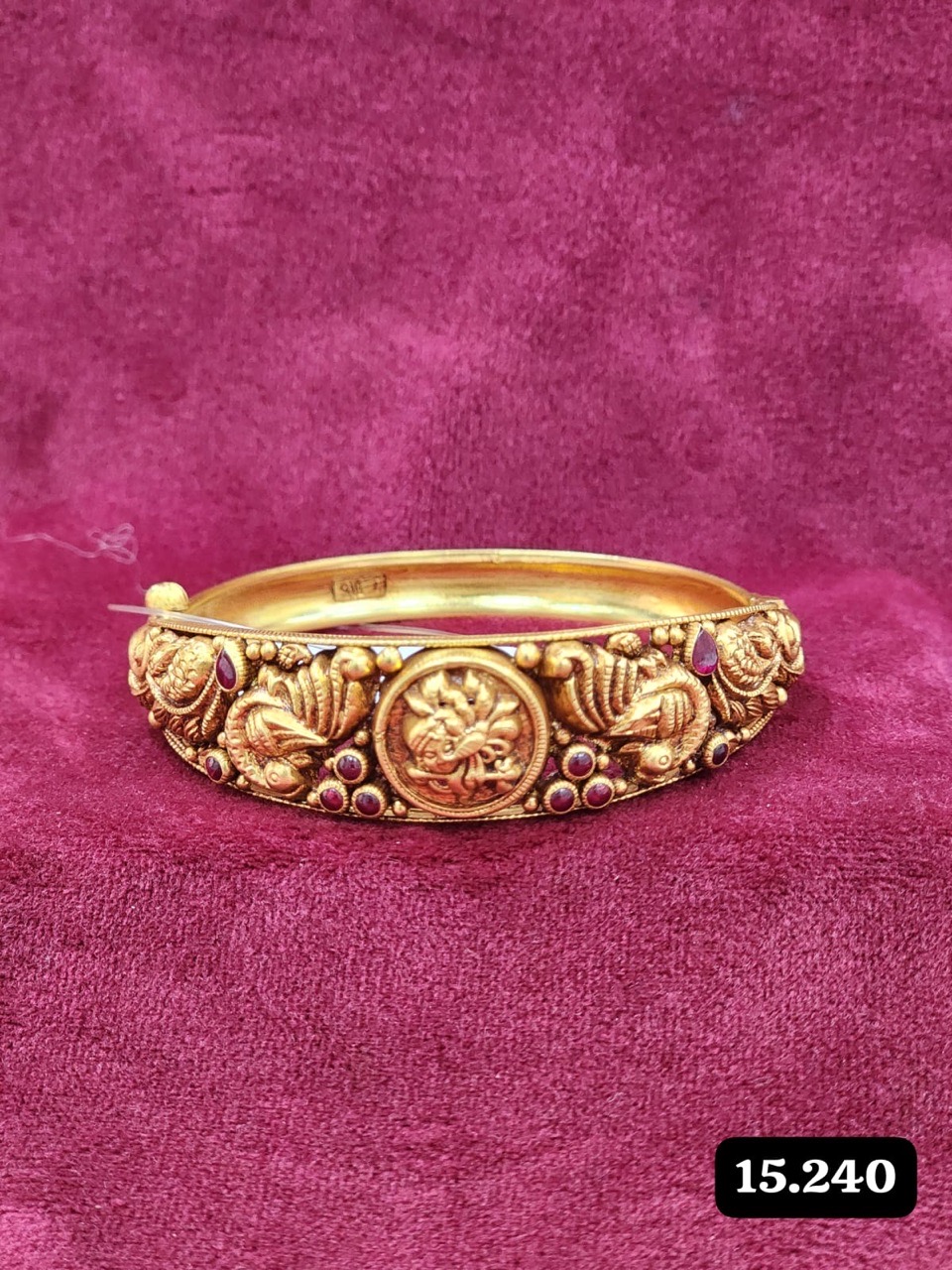 Traditional Gold Rings view 5