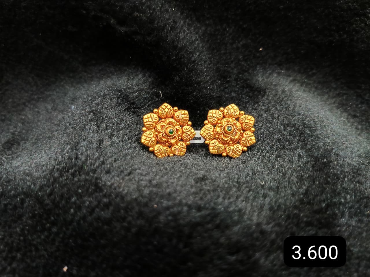 Traditional Gold Earrings 150626 view 10