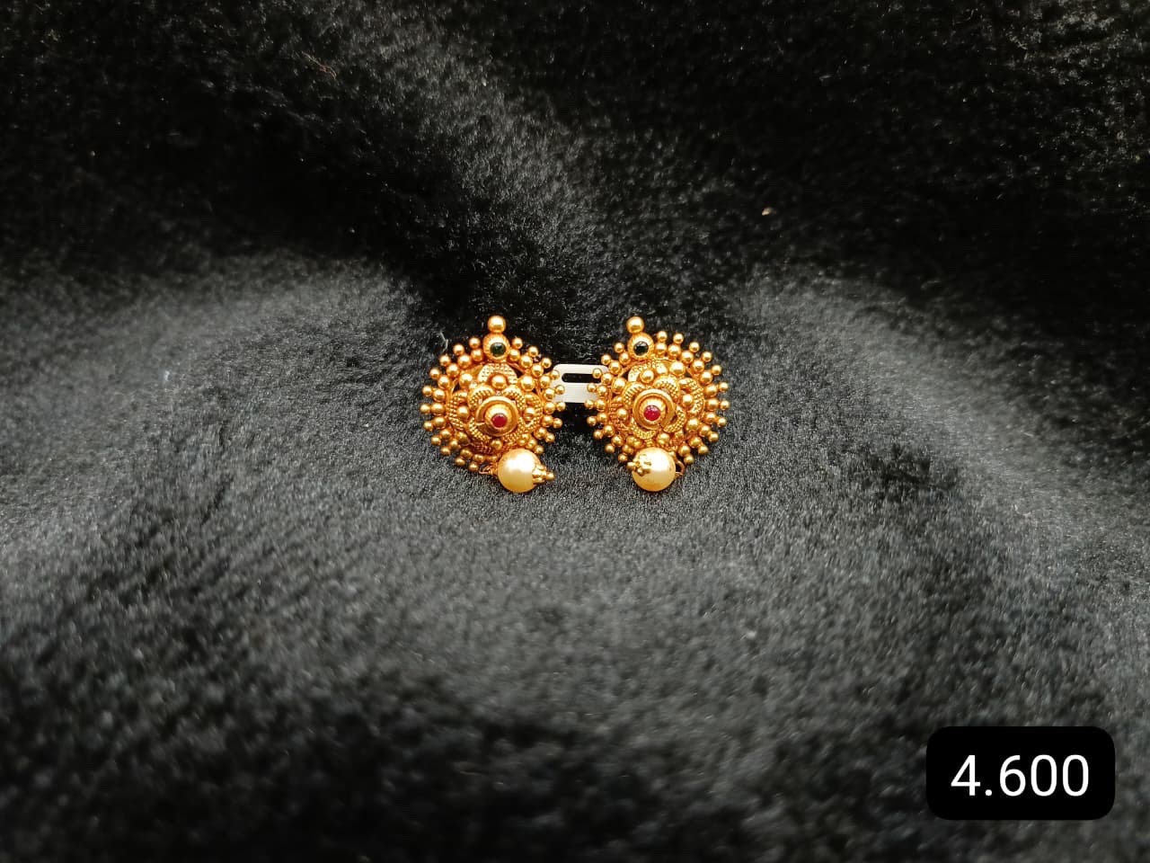 Traditional Gold Earrings 150626 view 9