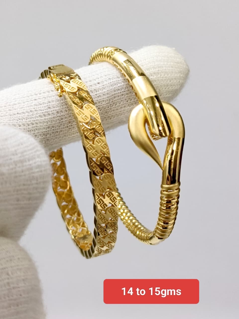 Elegant Gold Bracelets view 7