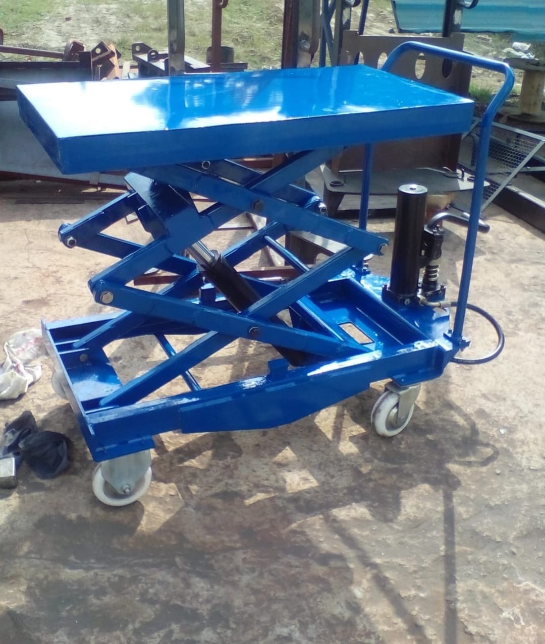 Hydraulic Scissor Lift Table view 2