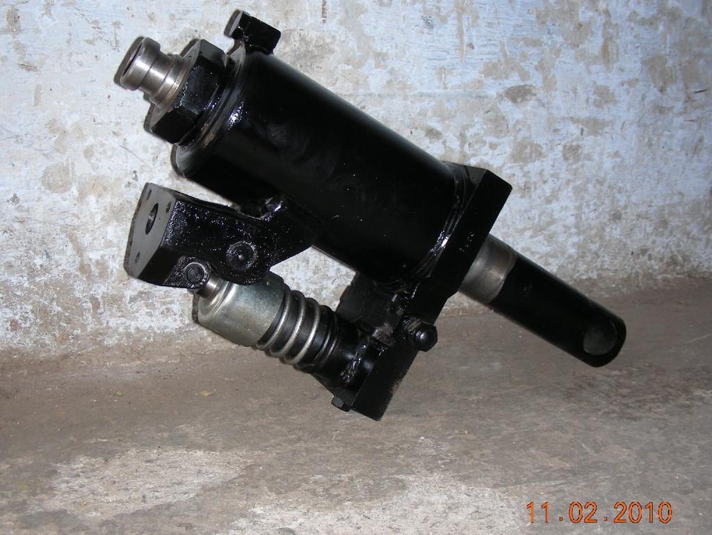 Hydraulic Cylinder view 2