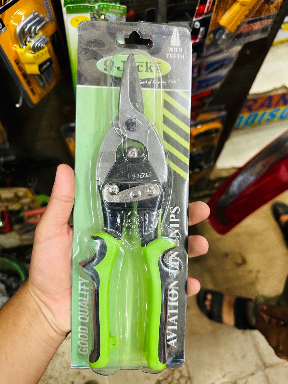 9-Jacks Aviation Snips view 2