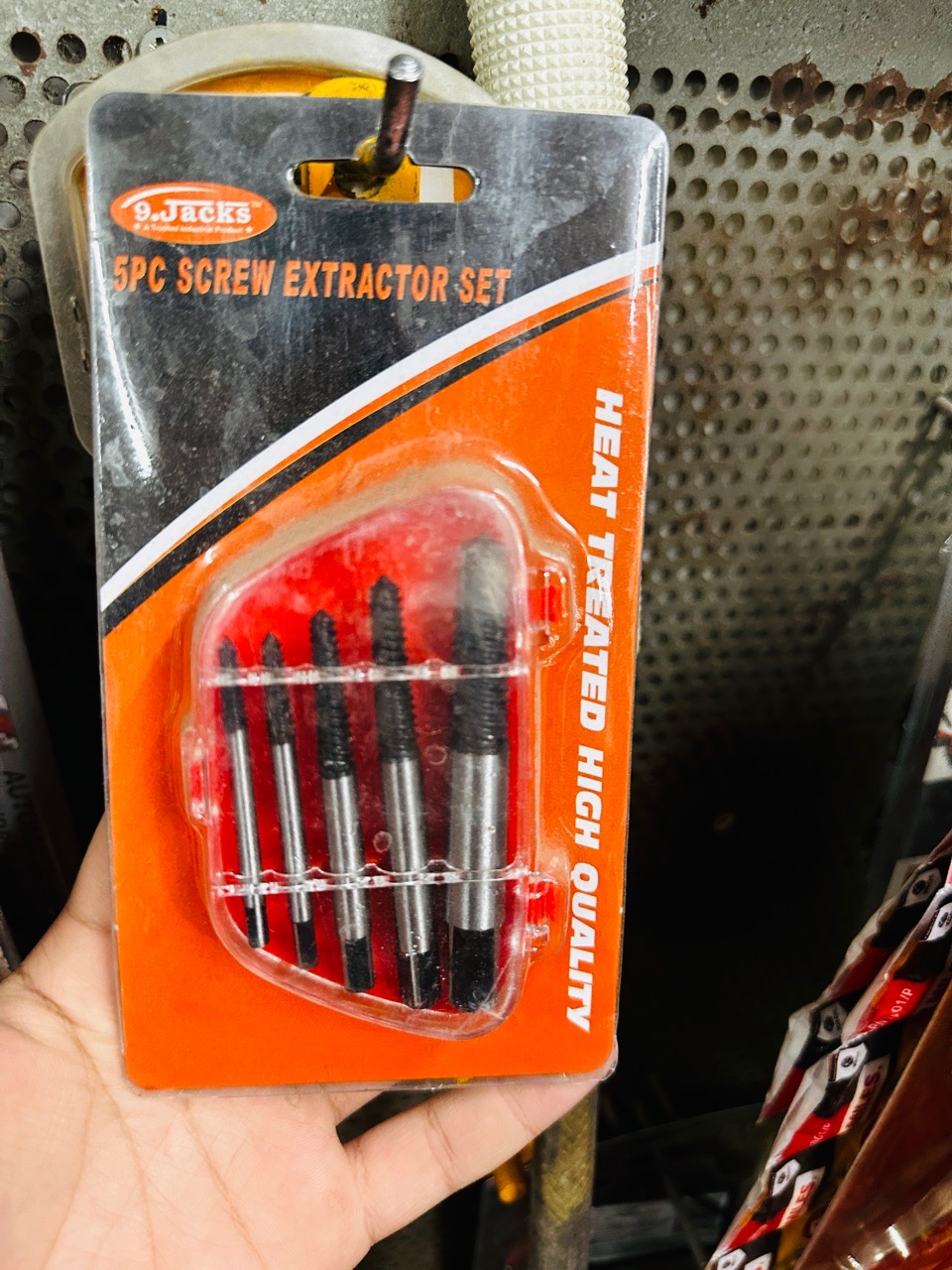 9.Jacks 5PC Screw Extractor Set view 2