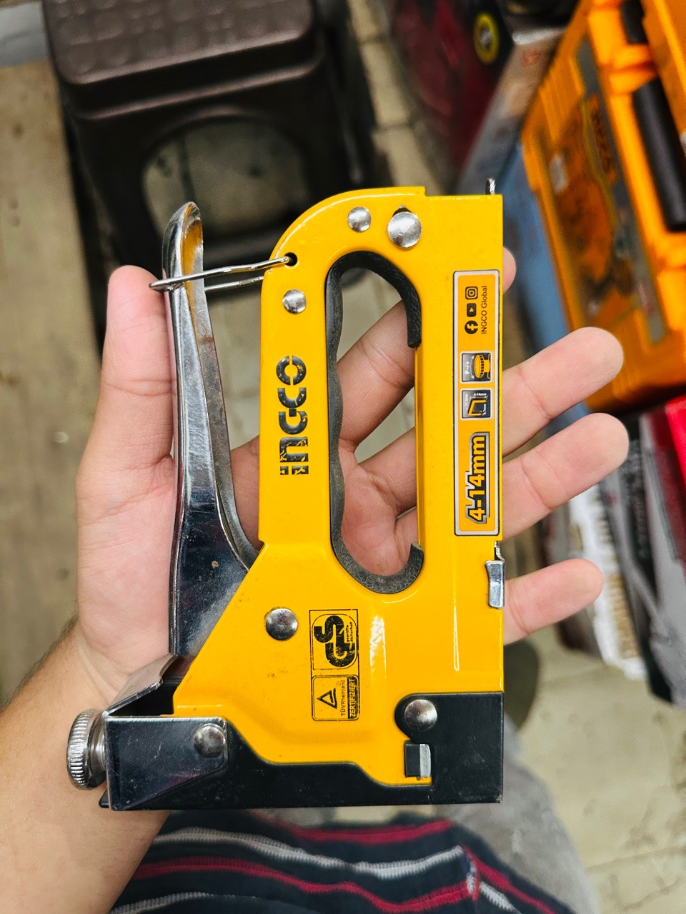 Ingco Staple Gun view 2