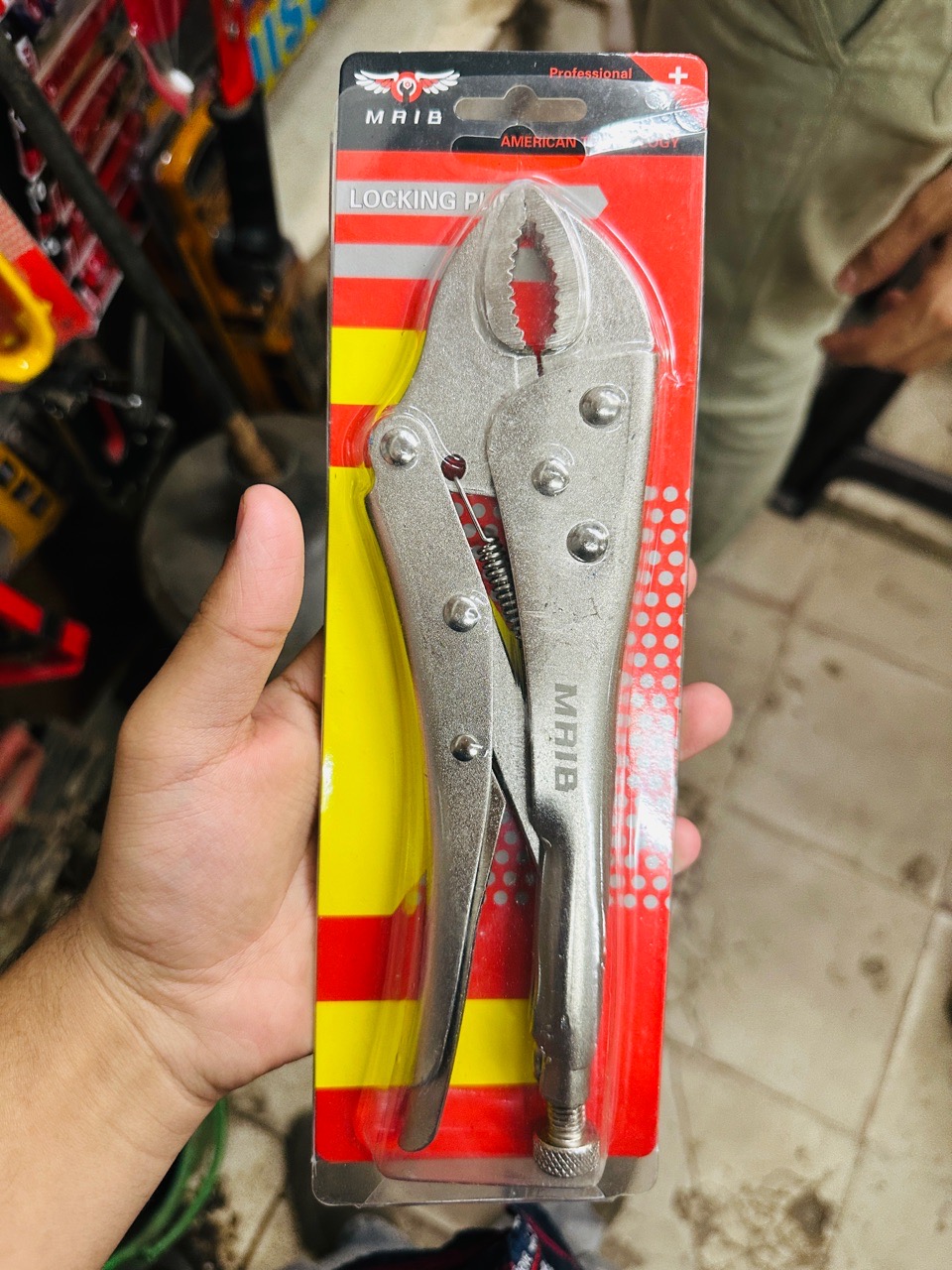 MRIB Locking Pliers view 2