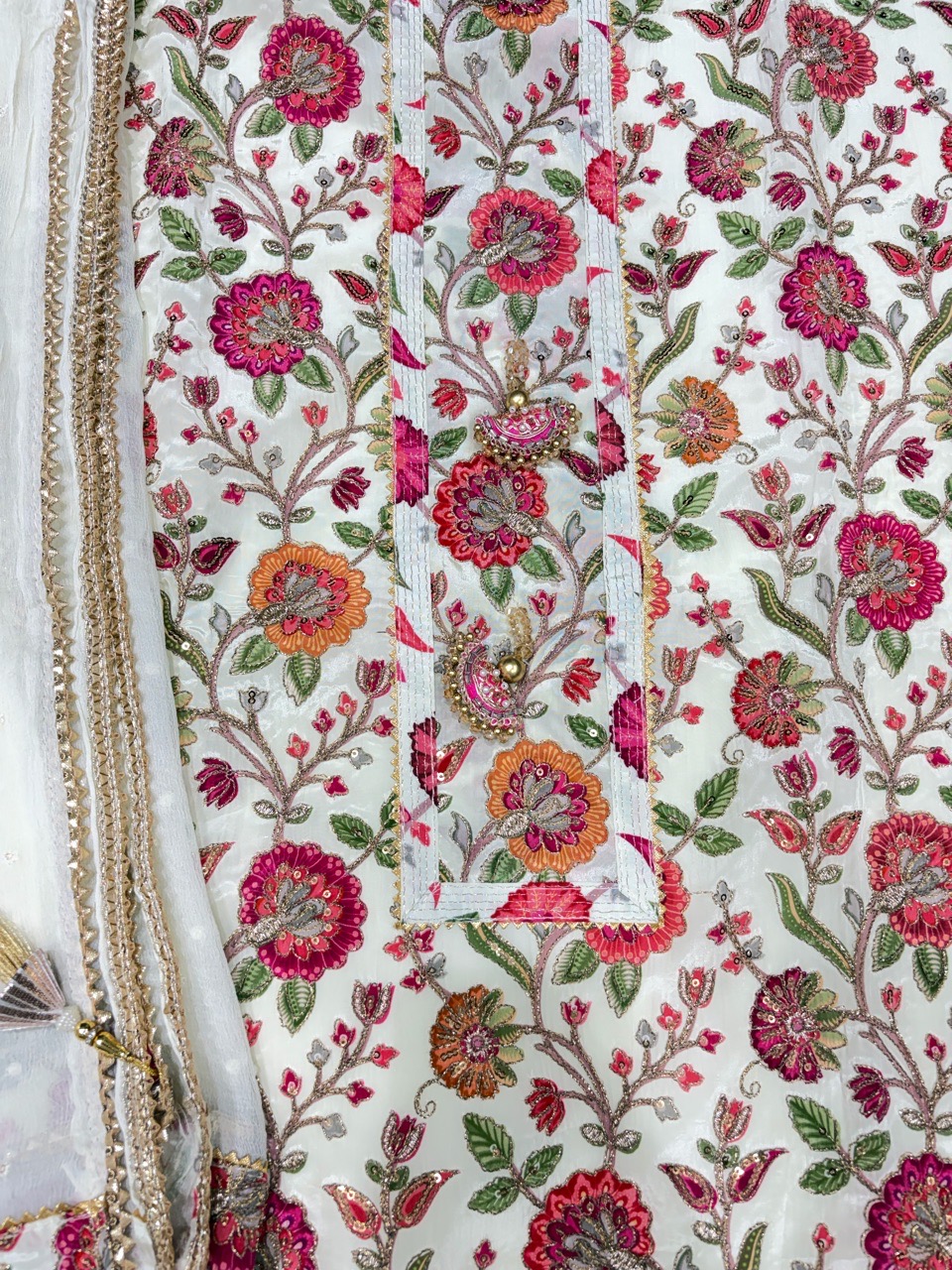 White With Follower Print Unstitched Suit view 5