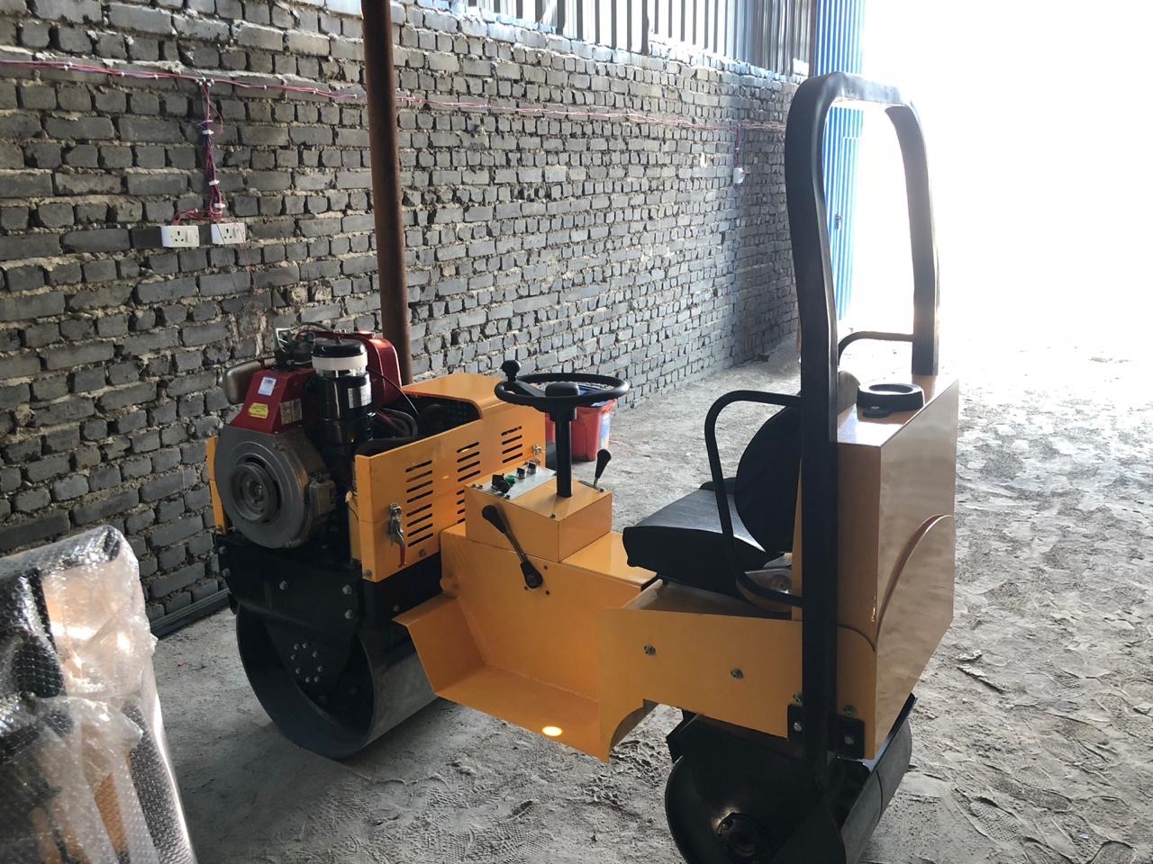 Mini Road Roller view 2