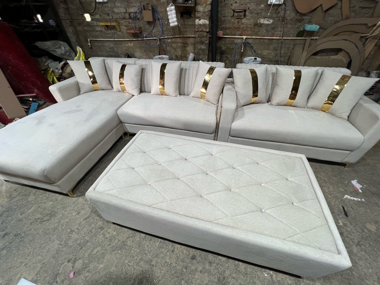 Modern Sofa Set view 2