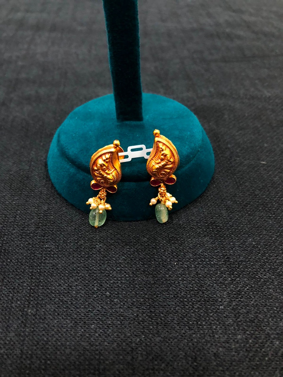 Earrings view 10