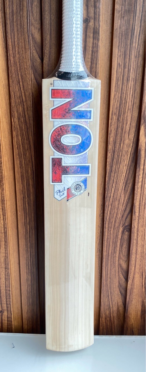 Phil Solt Cricket Bat view 2