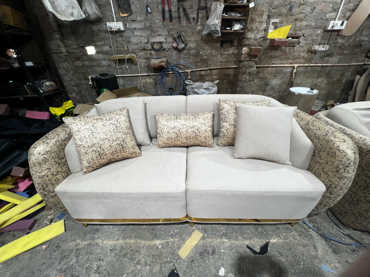 Modern C- Shape Sofa with Cushions view 4