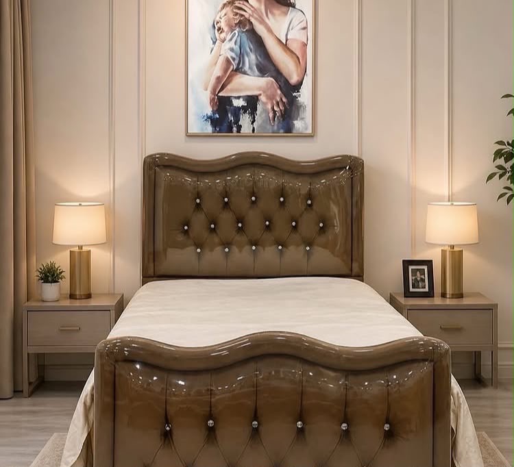 Elegant Brown Queen Size Bed view 2